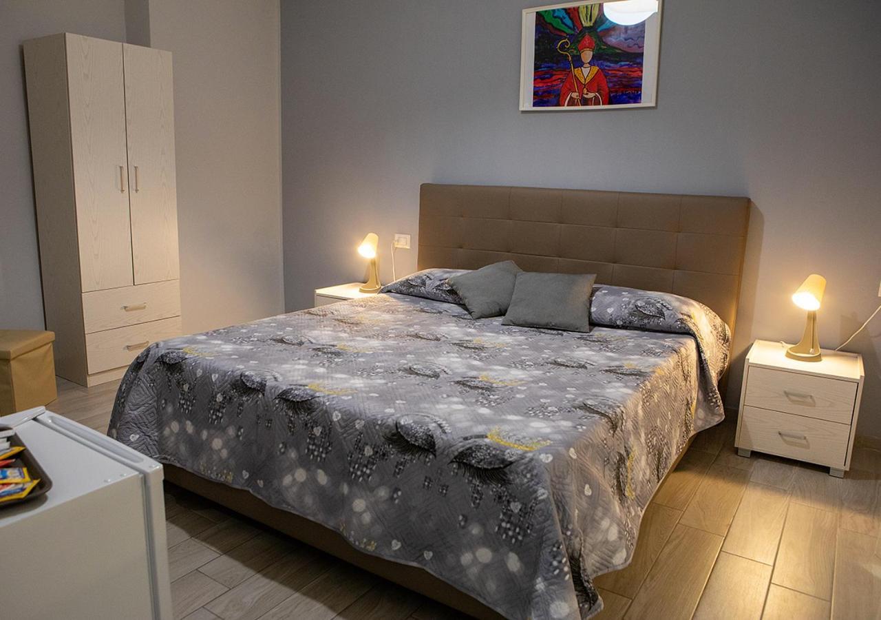 Zuroli Suite Naples Exterior photo